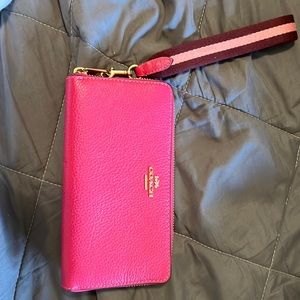Hot pink Coach wristlet never used